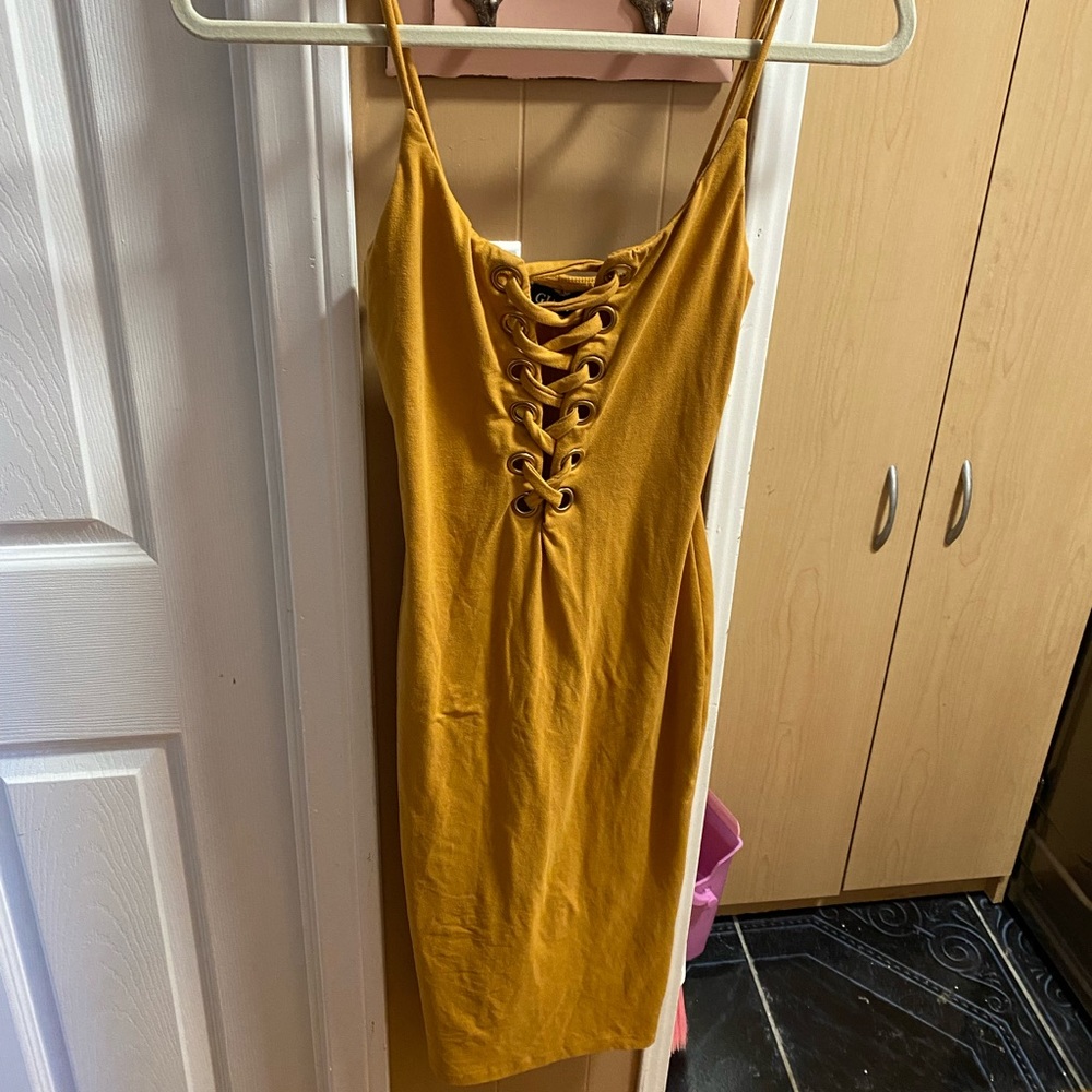 Cute dress size small